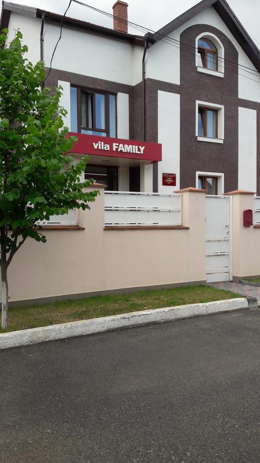 Cricova Vila Family מראה חיצוני תמונה